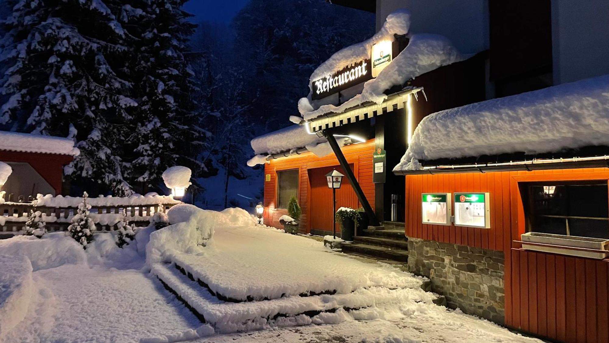 Gasthof Paluda - Pizzeria Dalaas Kültér fotó